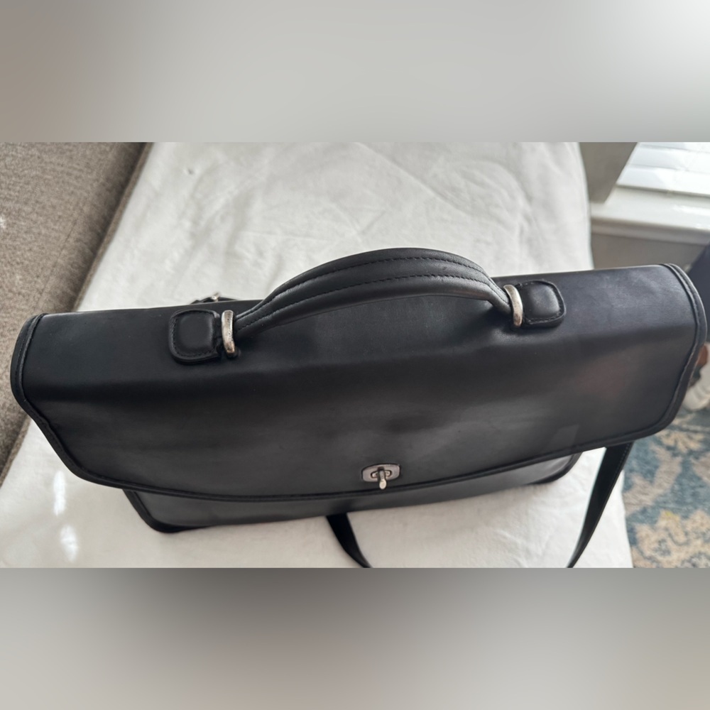 COACH Vintage Lexington Black Smooth Leather Briefcase Crossbody Bag - Picture 4 of 16